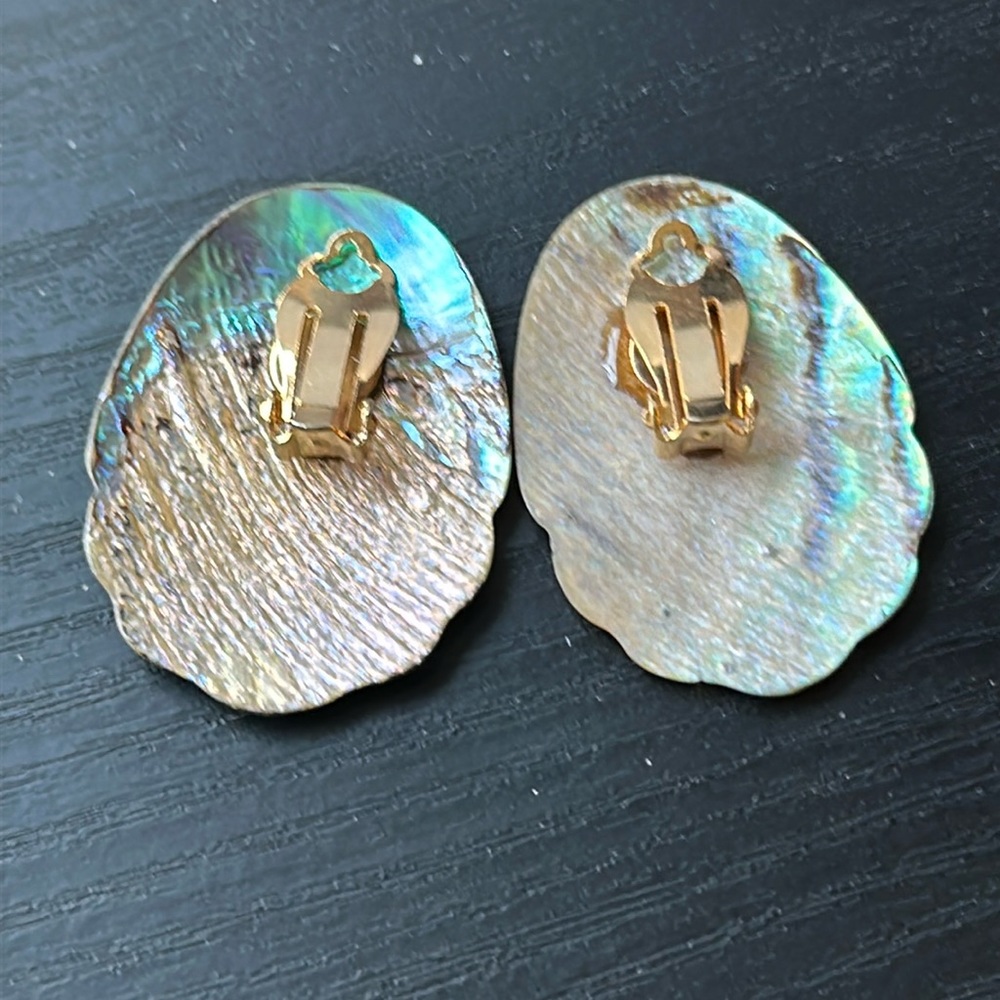 Vintage Abalone Shell Clip On Earrings - Picture 3 of 8